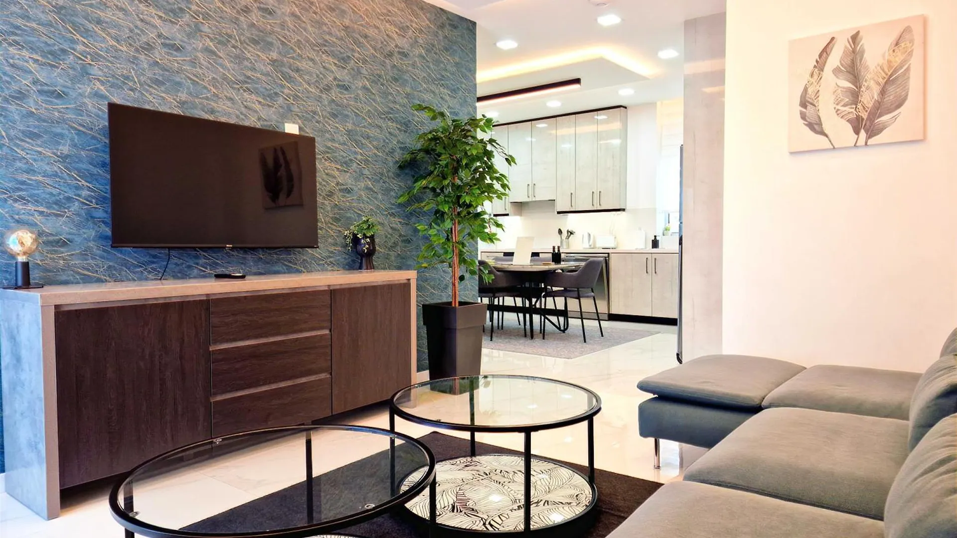 Sveltos Residence Suites Larnaca Aparthotel